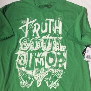 NWT men’s truth green shirt